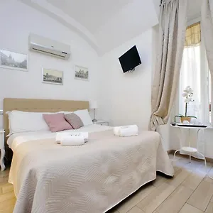 Πανσιόν Dream, Ρώμη