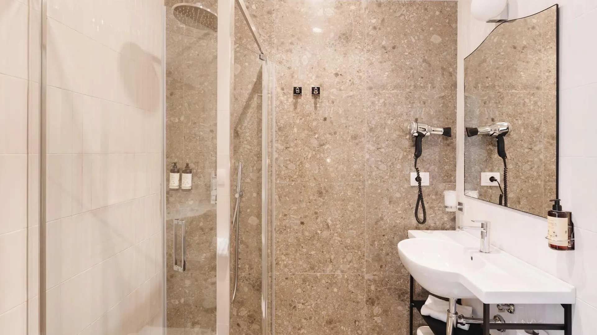 ** Guest house Deseo Home Rome Italy